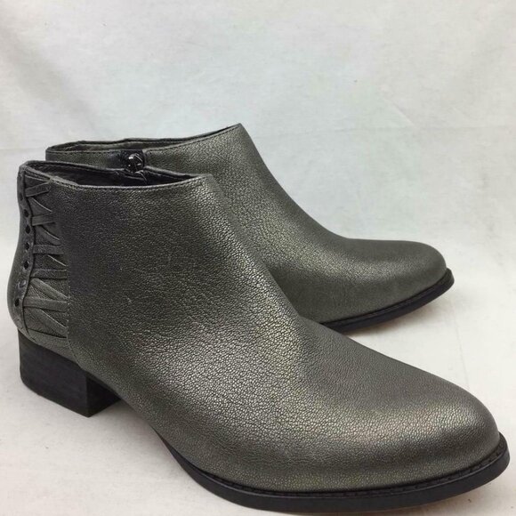 Vince Camuto Cateen Metallic Leather booti… - Picture 2 of 12